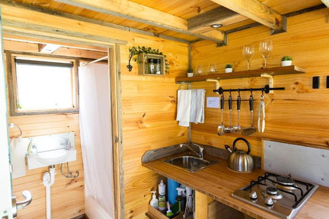 Ardingly Tiny House - Tourism TAS 1