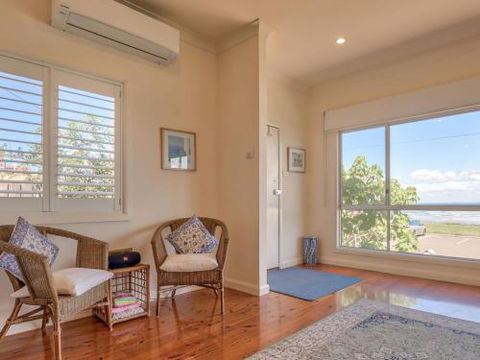 FRESHWATER Gerroa 4pm Check Out Sundays - Tourism TAS 6