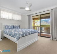Stingray Shores Your Riverside Escape - Hobart Tourism