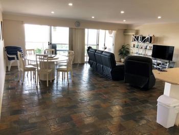 Nelson Towers Unit 41 / 71 Victoria Parade - Tourism TAS 3