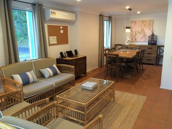 Quiet Rural Retreat With Spa - Hobart Tourism 6