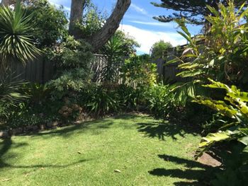 Ocean House At Mollymook - Hobart Tourism 6