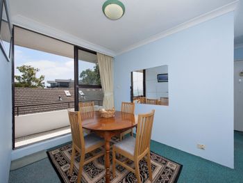 Bellevue Unit 7 / 4 Donald Street - Hobart Tourism 2
