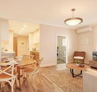 The Apartment Service CRES5 - Hobart Tourism