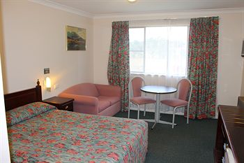 Colonial Motor Inn Lithgow - Tourism TAS 2