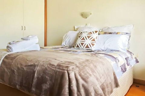 Rye Sleeps 10, Great Weekender - Tourism TAS 4