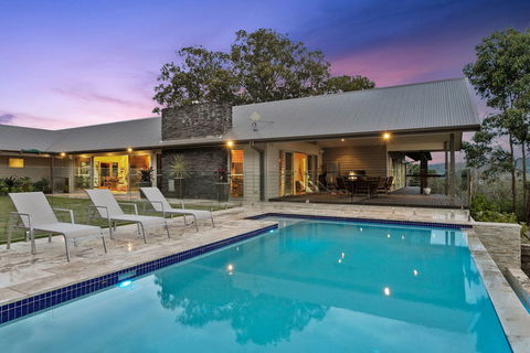 A PERFECT STAY - Serene Myocum - Tourism TAS 5