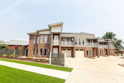 Wagga Apartments 1 - Hobart Tourism 1
