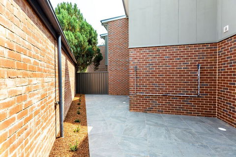 Wagga Apartments 1 - Hobart Tourism 2