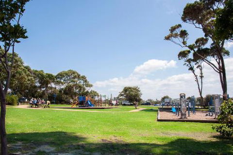 Mollymook Seaspray Motel - Hobart Tourism 2