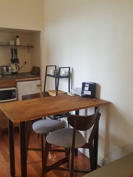 BUDGET Bourke St. Apartment - Hobart Tourism 5