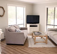 Charlottes Honor River  Golf Cottage - Tourism TAS