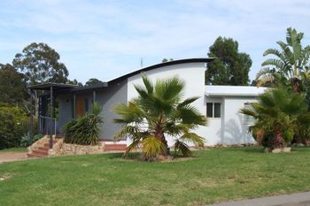 Mathews - Hobart Tourism 4