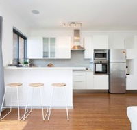Beachside Apartment with Stunning Views  Parking - Hobart Tourism