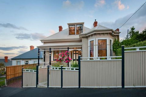 Library House - Tourism TAS 2