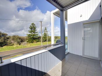 Boat Harbour Holiday 10 Noamunga Street - Tourism TAS 1