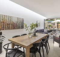 Stunning Executive Home in Glebe