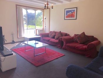 Caves Cottage - Hobart Tourism 4