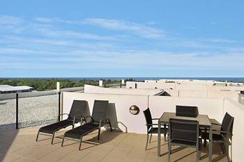 Cotton Beach Forty Four Roof Top - Tourism TAS 6