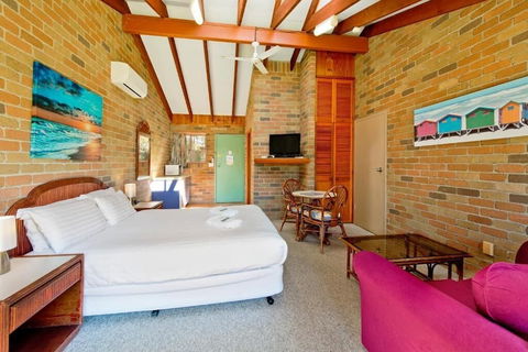 Crescent Head Resort & Conference Centre - Tourism TAS 4