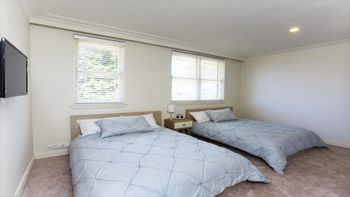The Apartment Service COLRY - Tourism TAS 4