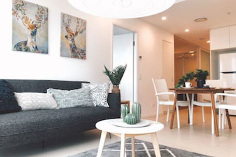 St.Tropez Apartment - Tourism TAS 0