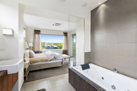 Bilsons Landing East - Tourism TAS 3