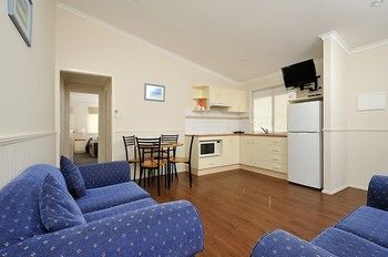 Lakeside Holiday Park - Tourism TAS 2