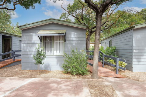 Adelaide Caravan Park - Tourism TAS 0