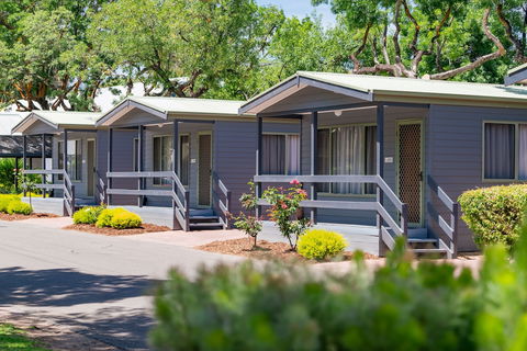 Adelaide Caravan Park - Tourism TAS 6