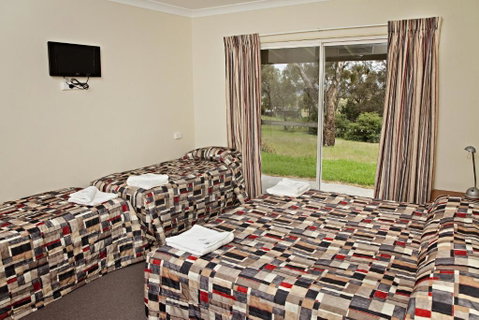 BATHURST GOLDFIELDS MOTEL On MOUNT PANORAMA - Tourism TAS 5