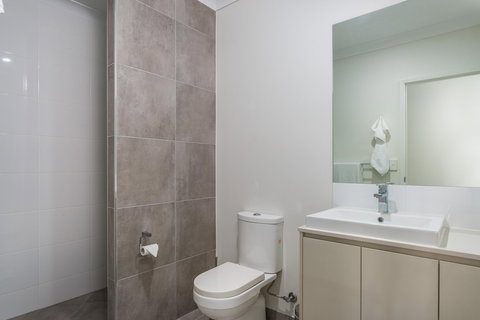 Blue Lagoon Villa B - Tourism TAS 5