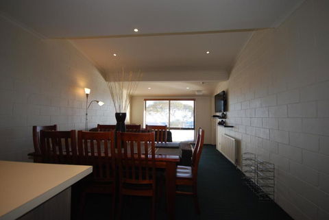 Alpine Heights 08 - Tourism TAS 6