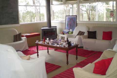 Shanti Relaxation Retreat - Tourism TAS 3