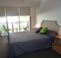 Sails Beach House Apartments Pottsville Beach