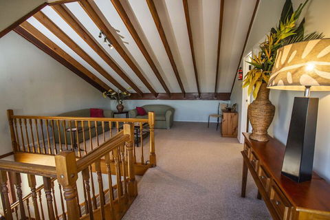 Ainslie Manor B&B - Tourism TAS 4