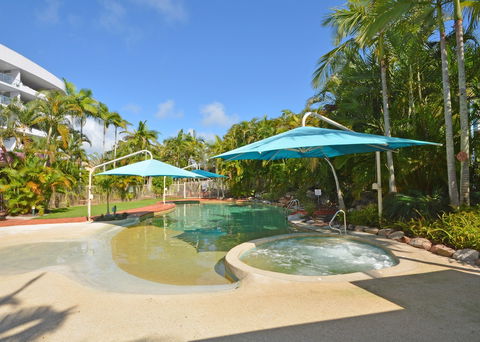 Riviera Resort - Tourism TAS 4