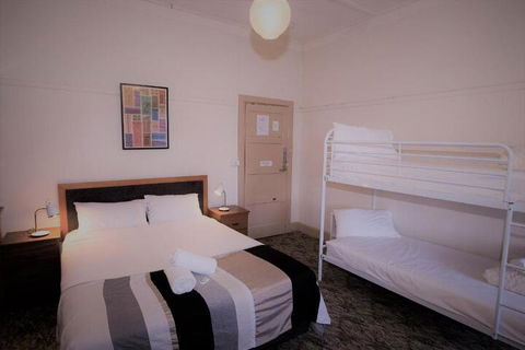 Delatite Hotel - Tourism TAS 3
