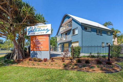 Rainbow Getaway Holiday Apartments - Tourism TAS 4
