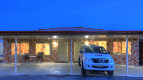 The Golfers Inn - Tourism TAS 3