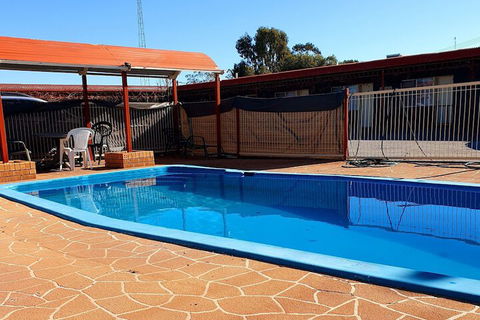 Ardeanal Motel West Wyalong - Tourism TAS 2