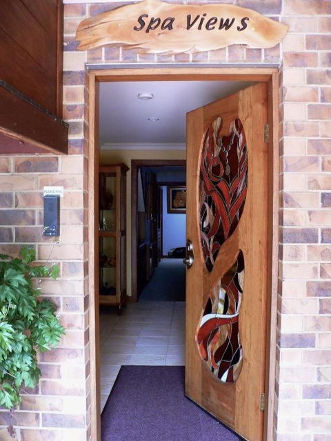 Artisan Spa Views - Tourism TAS 2