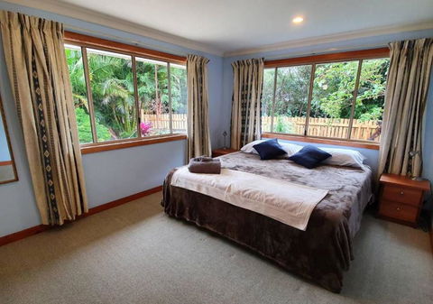 Artisan Spa Views - Tourism TAS 5
