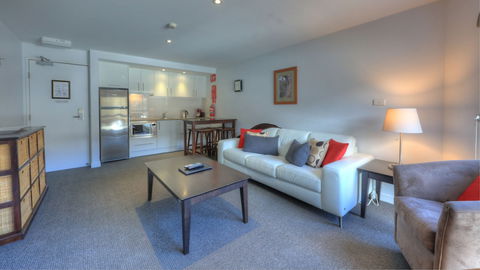 Snowgoose Apartments - Hobart Tourism 4