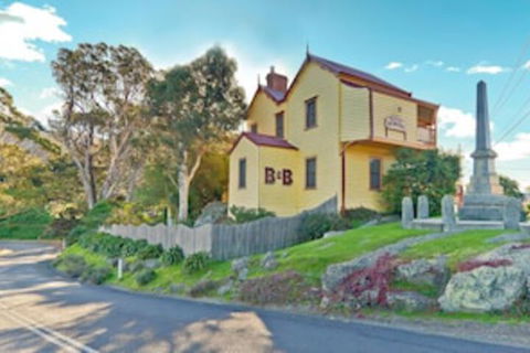 Two Story Bed & Breakfast - Hobart Tourism 0