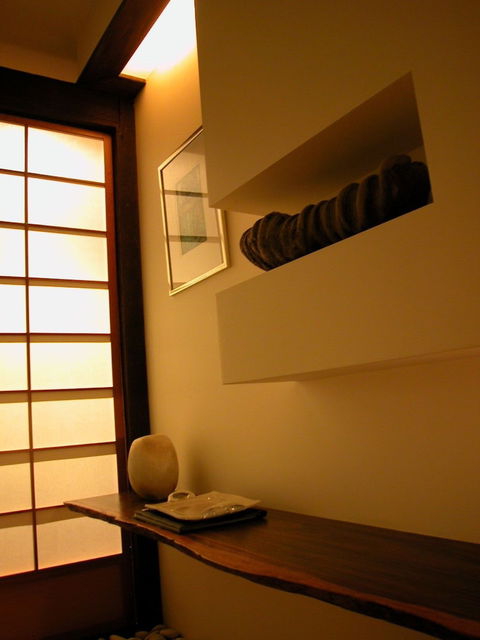 Qdos Arts - Tourism TAS 5