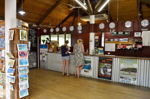 PKs Jungle Village - Hostel - Tourism TAS 3