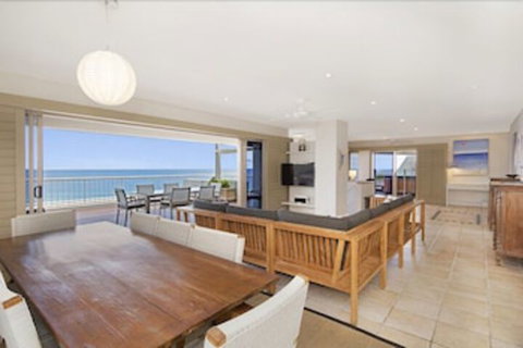 Costa Nova Holiday Apartments - Tourism TAS 5