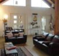 Outlook Hill Pavilion suites  Spa Cottages - Tourism TAS