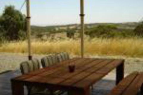 Clare View Accommodation - Hobart Tourism 0